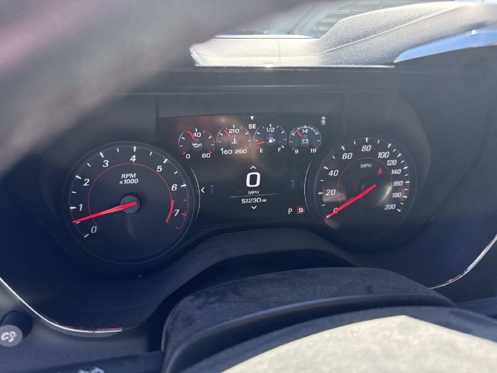 Used 2021 Chevrolet Camaro SS RWD image 27