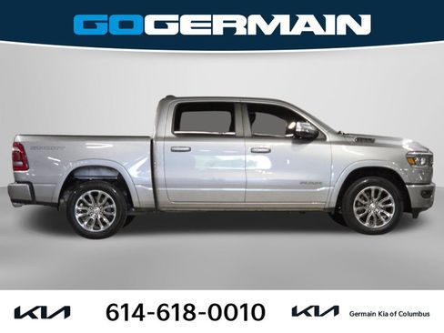 Used 2022 RAM 1500 Laramie w/ Sport Appearance Package AWD/4WD image 7