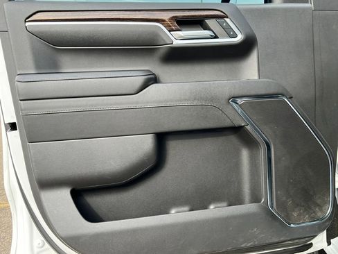 Certified 2023 GMC Sierra 1500 Elevation image 18