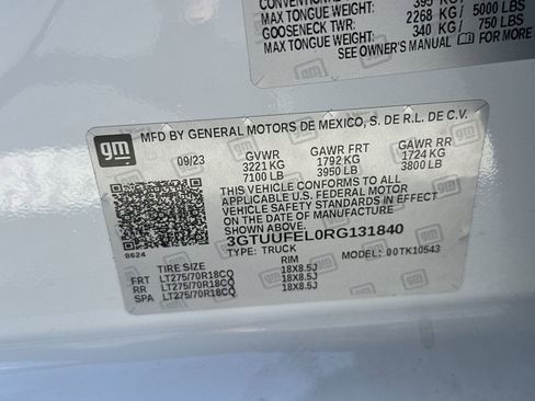 Used 2024 GMC Sierra 1500 AT4X AWD/4WD image 35