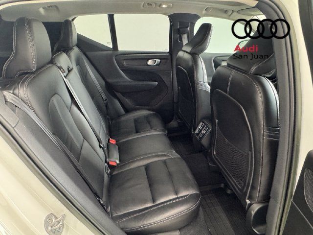 Used 2023 Volvo XC40 B5 Plus w/ Driver Assist Package AWD/4WD image 25