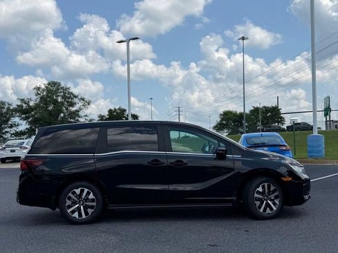 New 2026 Honda Odyssey EX-L image 5