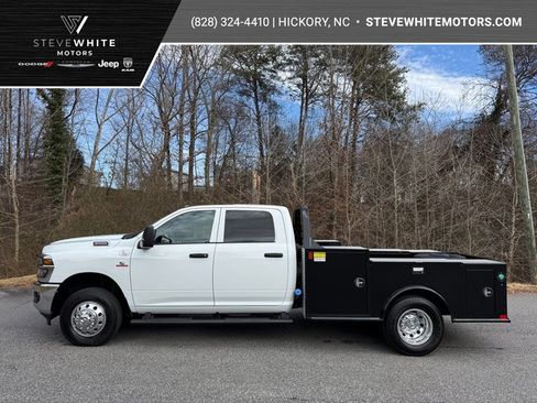 New 2026 RAM 3500 Tradesman w/ Chrome Appearance Group image 1