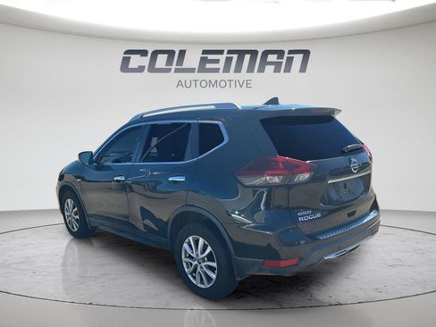 Used 2019 Nissan Rogue SV AWD/4WD image 4
