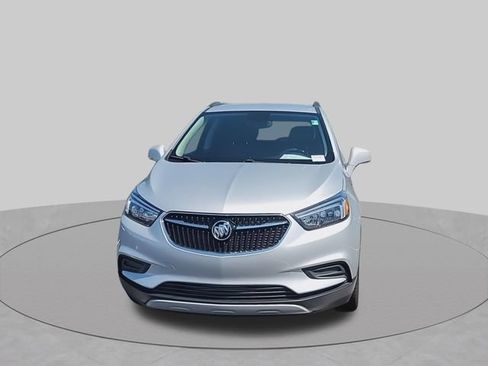 Used 2022 Buick Encore Preferred w/ Safety Package AWD/4WD image 3