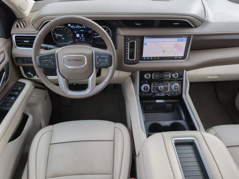 Used 2021 GMC Yukon Denali image 25