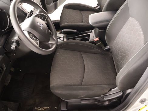 Used 2020 Mitsubishi Outlander Sport ES image 10