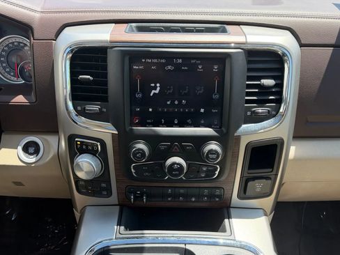 Used 2018 RAM 1500 Laramie w/ Convenience Group AWD/4WD image 21