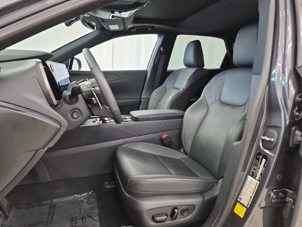 Used 2026 Lexus RX 350 Premium w/ Convenience Package AWD/4WD image 15