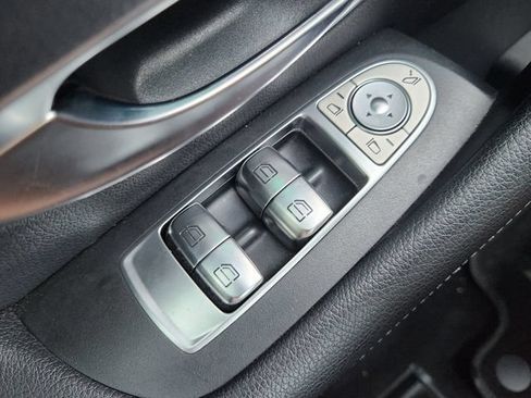 Used 2020 Mercedes-Benz E 450 Coupe image 21