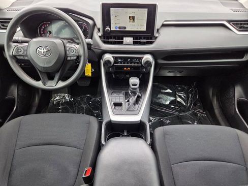 Certified 2023 Toyota RAV4 LE AWD/4WD image 16
