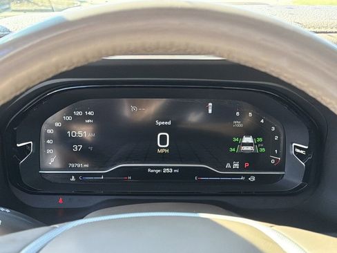 Used 2023 GMC Yukon Denali image 31