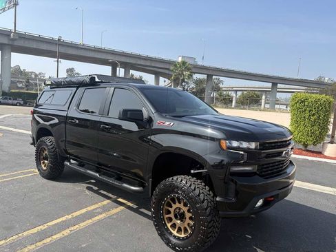 Used 2022 Chevrolet Silverado 1500 LT Trail Boss image 48