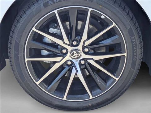 Used 2023 Toyota Camry SE FWD image 23