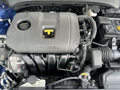 Certified 2023 Kia Forte LXS w/ LXS Technology Package FWD image 17