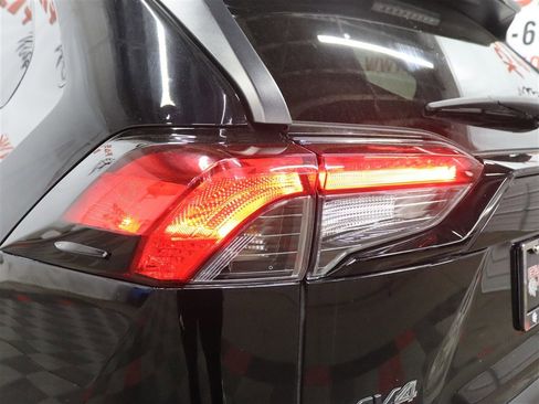 Used 2019 Toyota RAV4 Adventure w/ Advanced Technology Package AWD/4WD image 7
