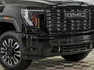 New 2026 GMC Sierra 2500 Denali Ultimate w/ Max Trailering Package AWD/4WD video 2
