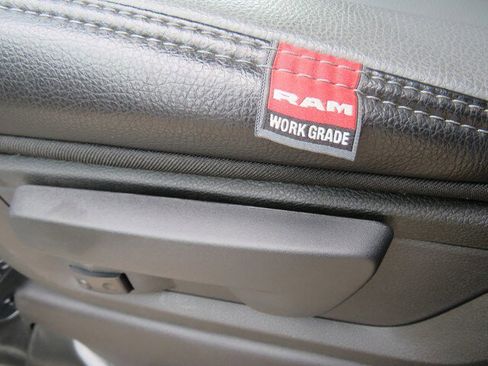 New 2023 RAM 5500 Tradesman w/ Chrome Appearance Group RWD image 37