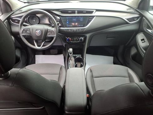 Used 2022 Buick Encore GX Preferred w/ Cold Weather Comfort Package AWD/4WD image 8
