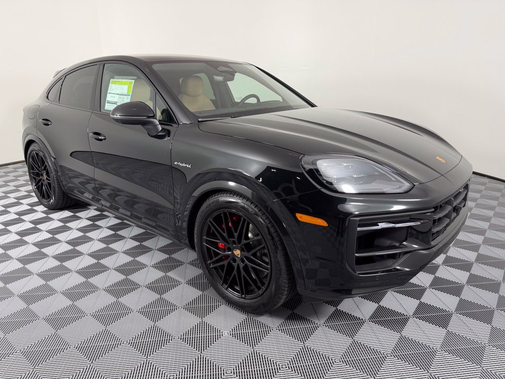 Used 2026 Porsche Cayenne S AWD/4WD image 12