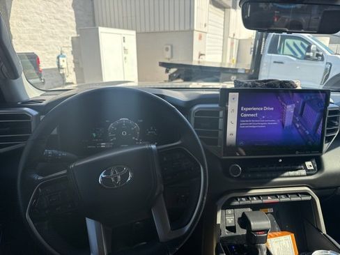Used 2024 Toyota Tundra Limited image 13