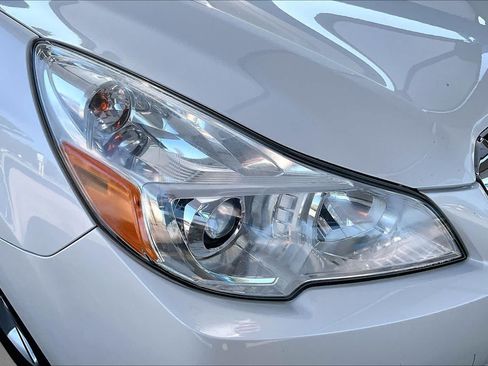 Used 2013 Subaru Outback 2.5i Limited AWD/4WD image 28