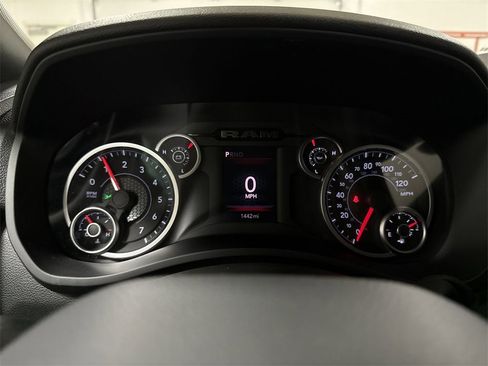 Used 2025 RAM 2500 Big Horn image 11