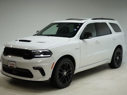 Used 2023 Dodge Durango R/T image 3