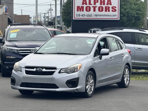 Used 2012 Subaru Impreza 2.0i Premium AWD/4WD image 3