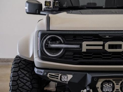 Used 2025 Ford Bronco Raptor image 3