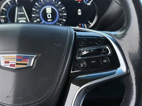 Used 2020 Cadillac Escalade Platinum image 15