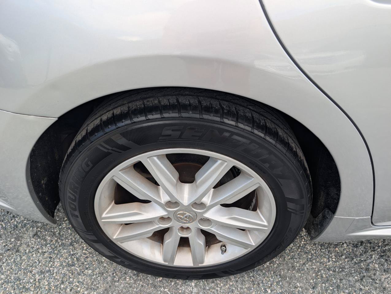 Used 2014 Toyota Avalon XLE Premium FWD image 6