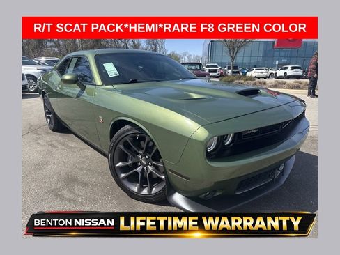 Used 2022 Dodge Challenger R/T Scat Pack RWD image 1