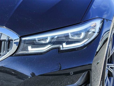 Used 2022 BMW 330i Sedan w/ Premium Package 2 image 7