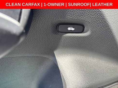 Used 2025 Honda Civic Sport image 19
