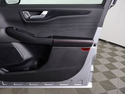 Used 2023 Ford Escape ST-Line w/ Tech Pack #1 image 23