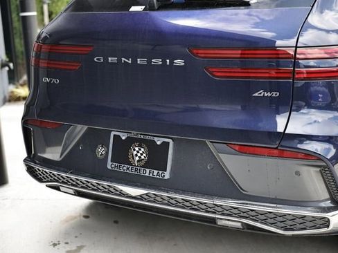 New 2026 Genesis GV70 2.5T Advanced AWD/4WD image 8