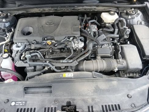 Used 2025 Toyota Camry SE FWD image 33