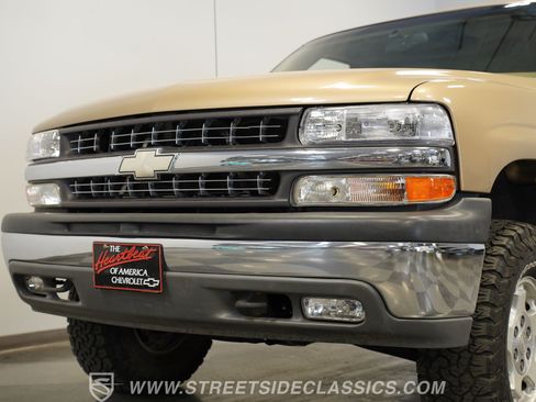 Used 2000 Chevrolet Silverado 1500 LS w/ Off-Road Chassis Pkg AWD/4WD image 22