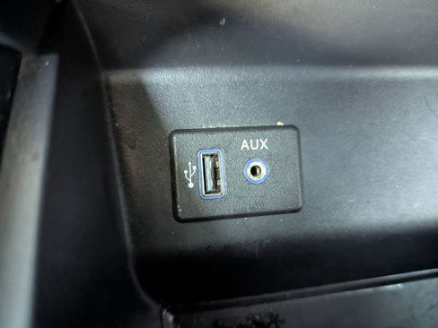 Used 2017 Nissan Altima 2.5 SR w/ Midnight Edition Package image 20