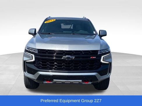 Used 2023 Chevrolet Tahoe Z71 w/ Luxury Package AWD/4WD image 2