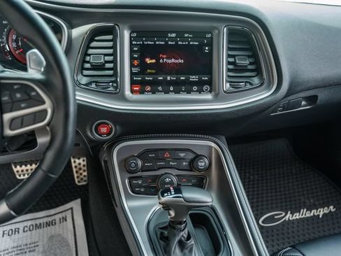Used 2022 Dodge Challenger SRT Hellcat RWD image 36