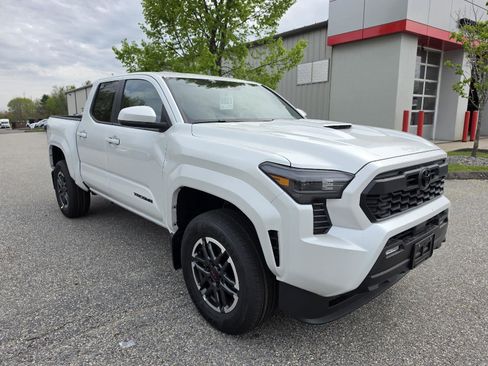 New 2026 Toyota Tacoma TRD Sport AWD/4WD image 1