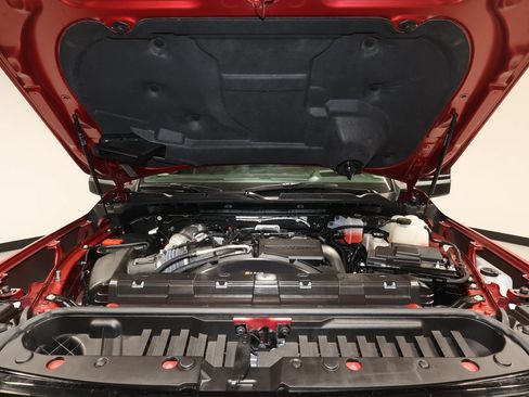 Used 2025 GMC Sierra 2500 AT4 w/ AT4 Premium Plus Package AWD/4WD image 34
