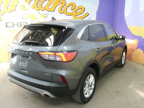 Used 2022 Ford Escape SE AWD/4WD image 8