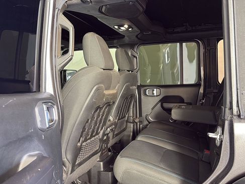 Used 2021 Jeep Wrangler Unlimited Rubicon 4xe w/ Cold Weather Group image 19