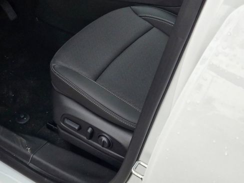 New 2026 Buick Encore GX Preferred w/ Comfort Package AWD/4WD image 8