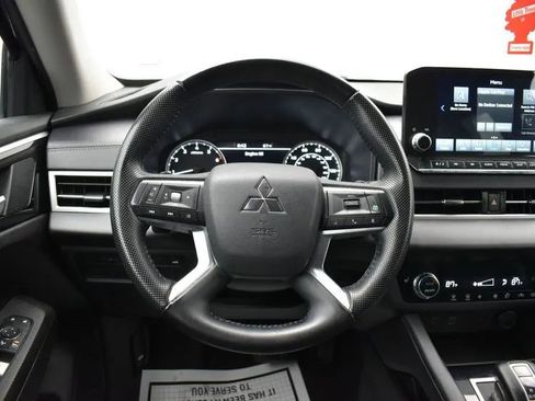 Used 2024 Mitsubishi Outlander Ralliart image 20