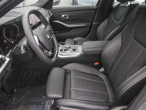 Used 2025 BMW 330i xDrive Sedan image 14