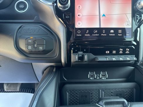 New 2026 RAM 2500 Laramie w/ Night Edition image 25